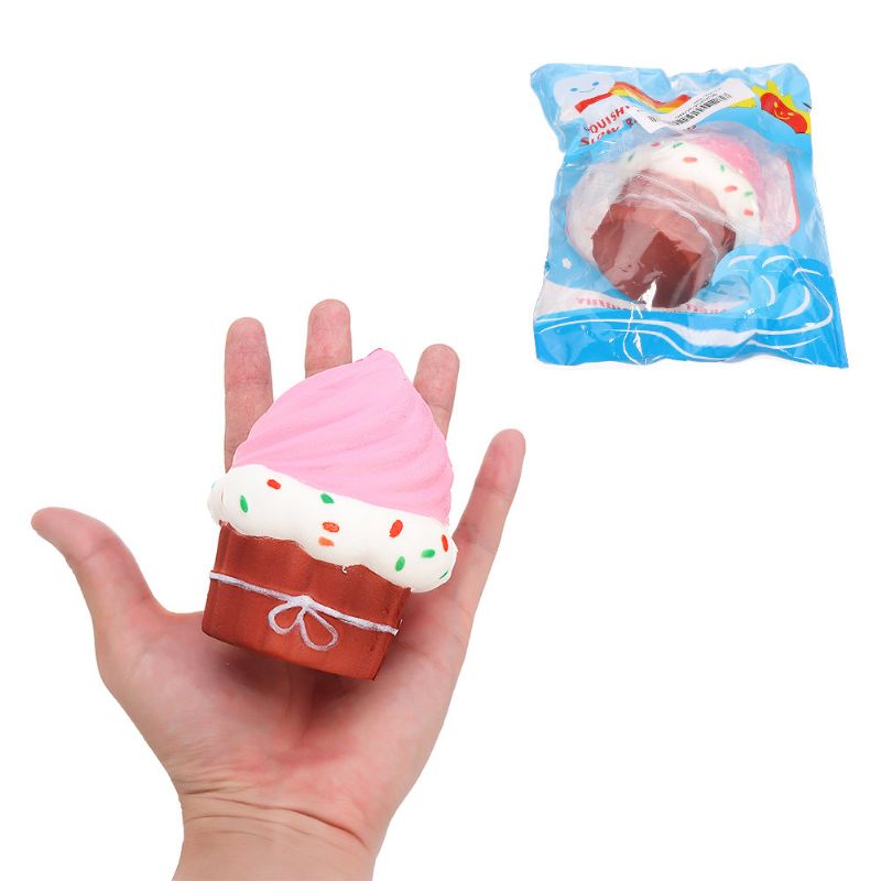 Puff Cake Squishy Slow Rising With Packing Collection Poklon Mekana Igračka