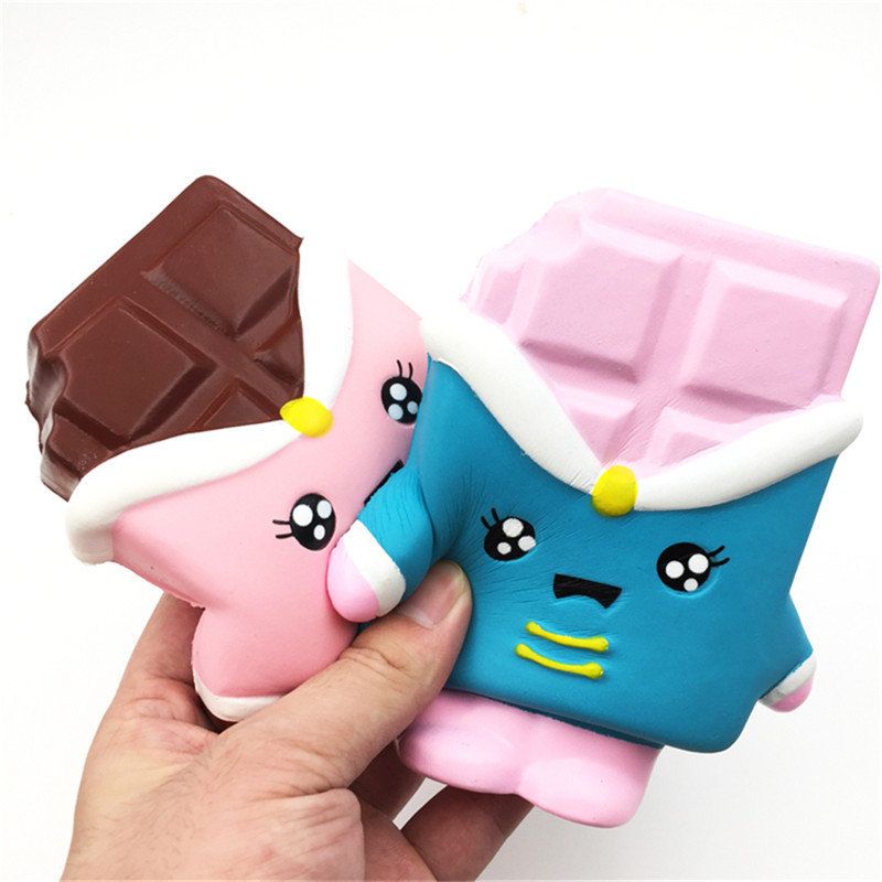 Squishyfun Chocolate Squishy 13 cm Sporo Raste S Pakiranjem Kolekcija Poklon Dekor Mekana Igračka